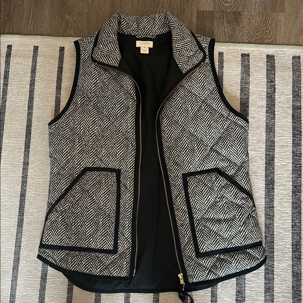 J Crew Black and White Herringbone Vest